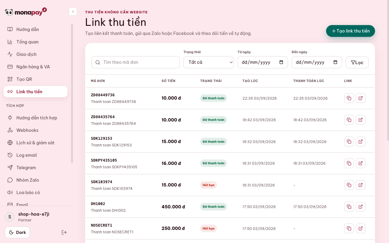 Màn hình gửi link thu tiền qua Messenger, khách bấm vào ra trang chuyển khoản điền sẵn số tiền